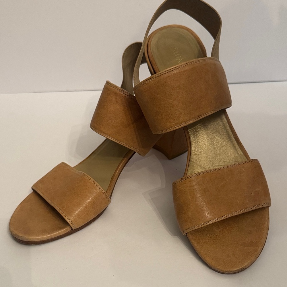 Stuart Weitzman Tan Leather Block Heel Sandals